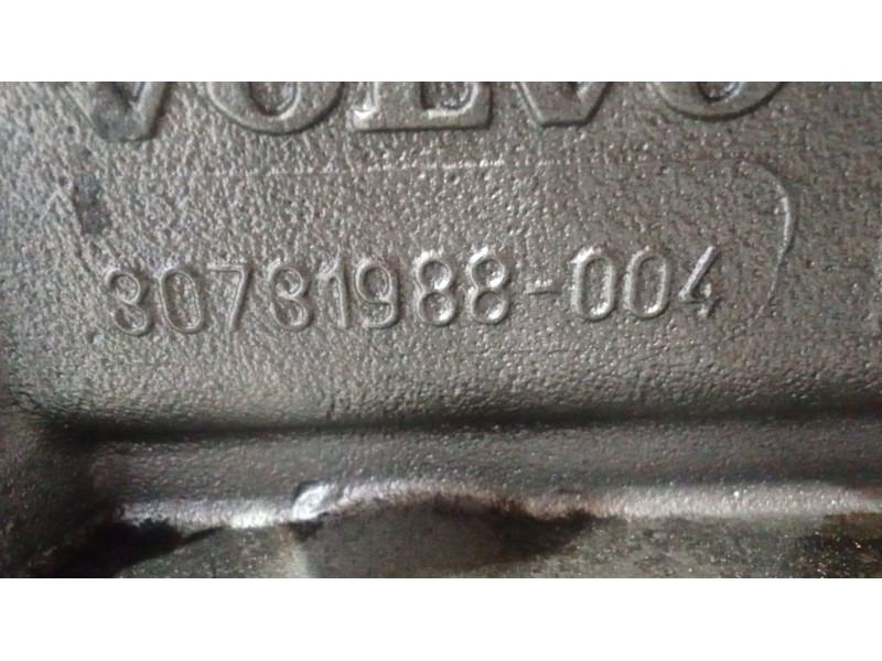 Recambio de culata para volvo s60 i (384) 2.4 d referencia OEM IAM 30731988004 D5244T5 00