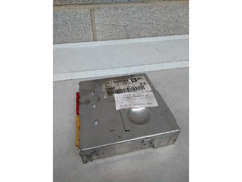 Recambio de centralita motor uce para opel astra f berlina 1.6 cat referencia OEM IAM 16192839 D95022 RG BPJA