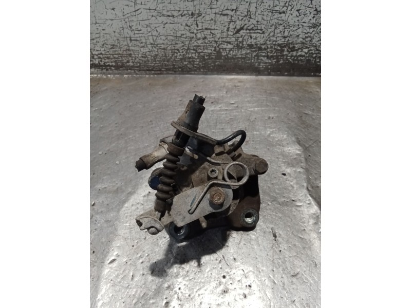 Recambio de pinza freno trasera derecha para seat altea (5p1) 1.9 tdi referencia OEM IAM  04 TRW
