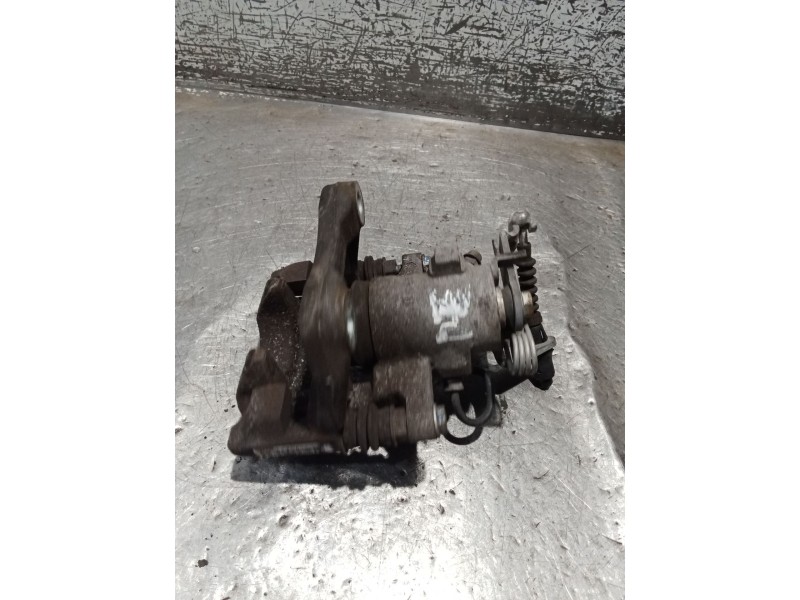 Recambio de pinza freno trasera derecha para seat altea (5p1) 1.9 tdi referencia OEM IAM  04 TRW