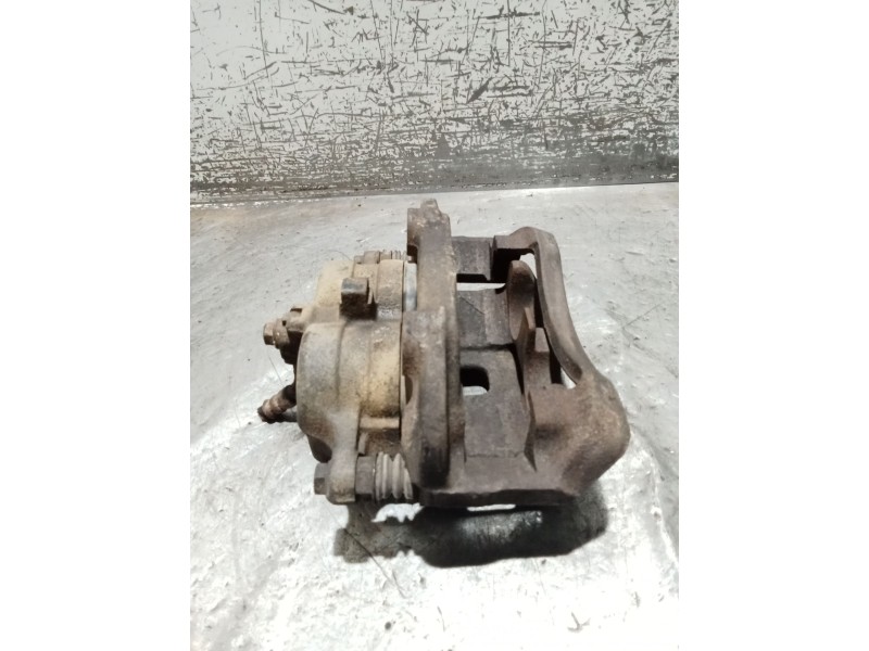 Recambio de pinza freno delantera izquierda para nissan terrano ii (r20) 2.7 td 4wd referencia OEM IAM   00