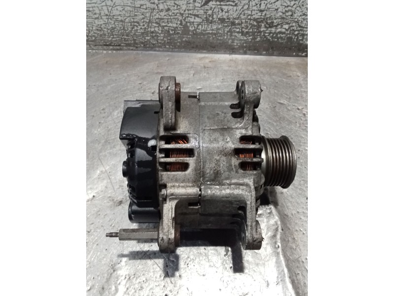Recambio de alternador para seat altea (5p1) 1.9 tdi referencia OEM IAM 06F903023C 2542695D 04