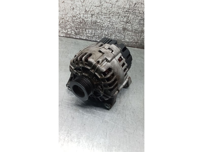 Recambio de alternador para land rover freelander i (l314) 2.0 td4 4x4 referencia OEM IAM A13VI234  01