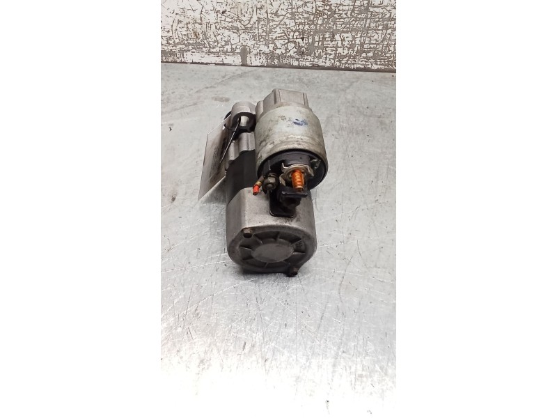 Recambio de motor arranque para nissan micra iii (k12) 1.2 16v referencia OEM IAM 233001F77B  