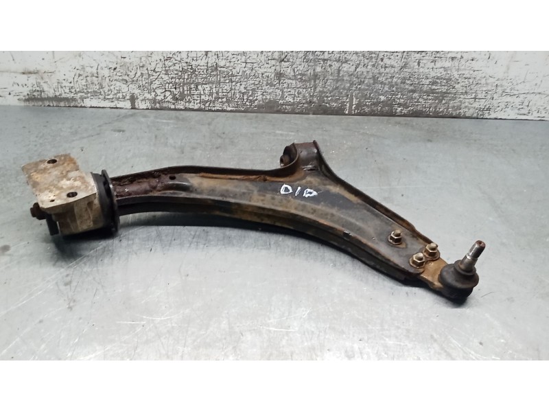 Recambio de brazo suspension inferior delantero derecho para land rover freelander i (l314) 2.0 td4 4x4 referencia OEM IAM   01