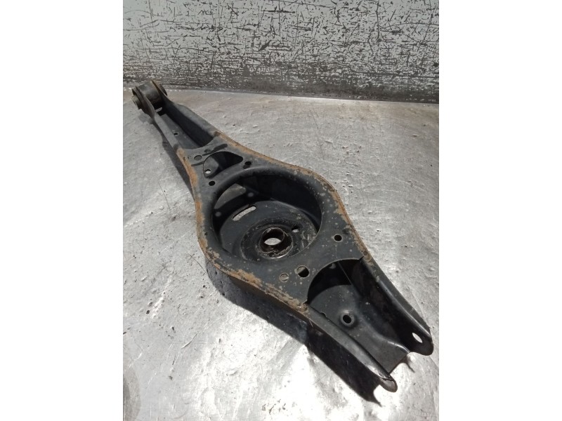 Recambio de brazo suspension inferior trasero izquierdo para seat altea (5p1) 1.9 tdi referencia OEM IAM  04 POSTERIOR