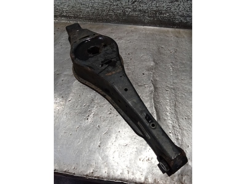 Recambio de brazo suspension inferior trasero izquierdo para seat altea (5p1) 1.9 tdi referencia OEM IAM  04 POSTERIOR