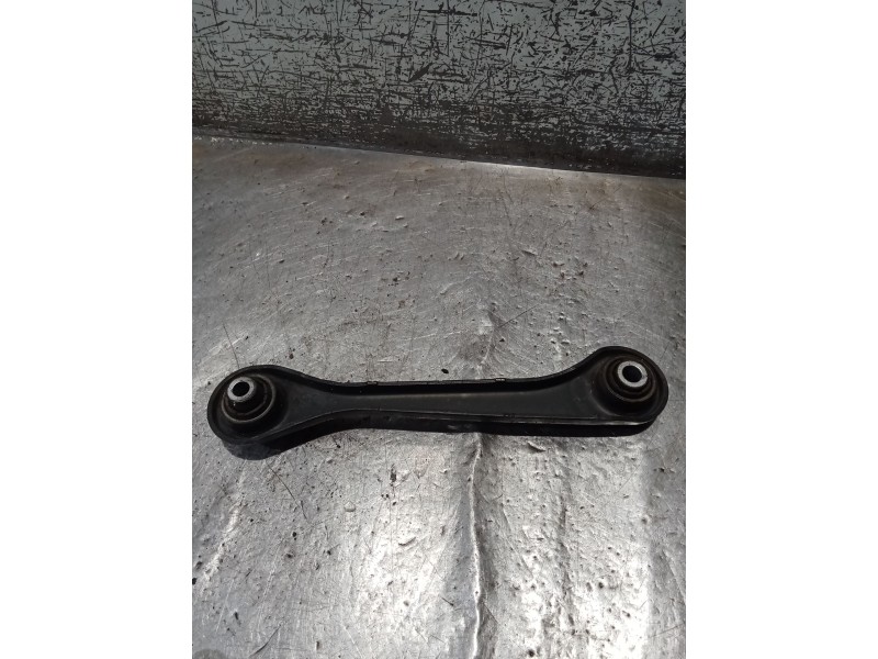 Recambio de brazo suspension inferior trasero izquierdo para seat altea (5p1) 1.9 tdi referencia OEM IAM  04 ANTERIOR