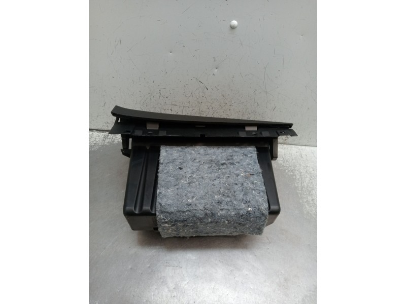Recambio de guantera para tata indica vista 1.3 crdi referencia OEM IAM   2012