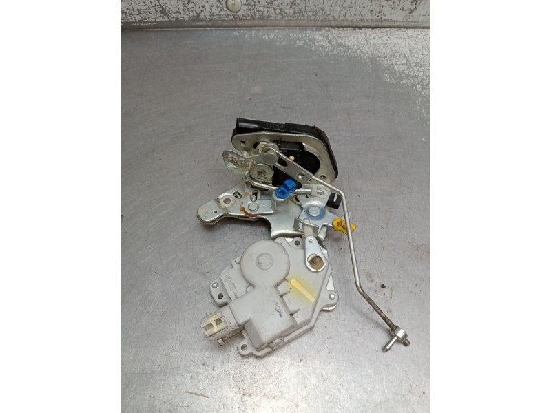 Recambio de motor cierre centralizado trasero derecho para tata indica vista 1.3 crdi referencia OEM IAM  5P 2012