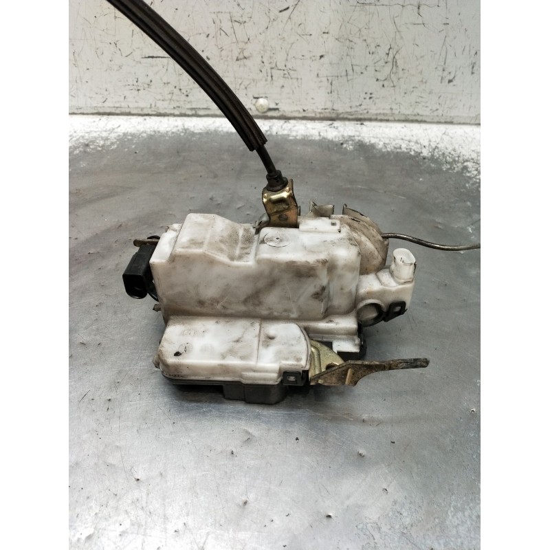 Recambio de motor cierre centralizado delantero izquierdo para seat ibiza ii (6k1) 1.9 tdi referencia OEM IAM  5P 1999