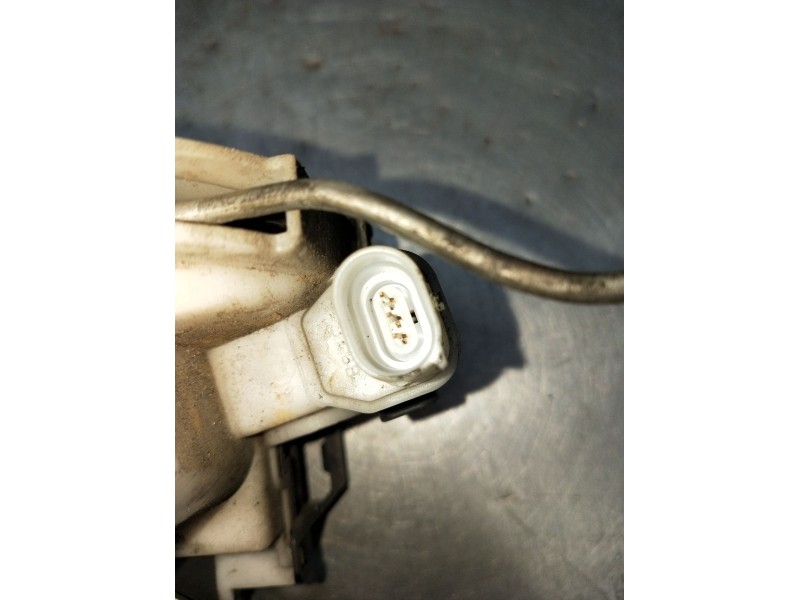 Recambio de motor cierre centralizado delantero izquierdo para seat ibiza ii (6k1) 1.9 tdi referencia OEM IAM  5P 1999