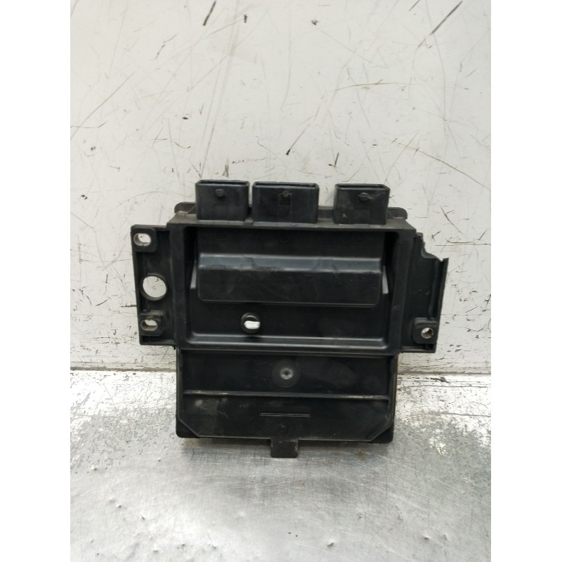 Recambio de centralita motor uce para renault kangoo (kc0/1_) 1.5 dci referencia OEM IAM R0410B037C 84490617 2001