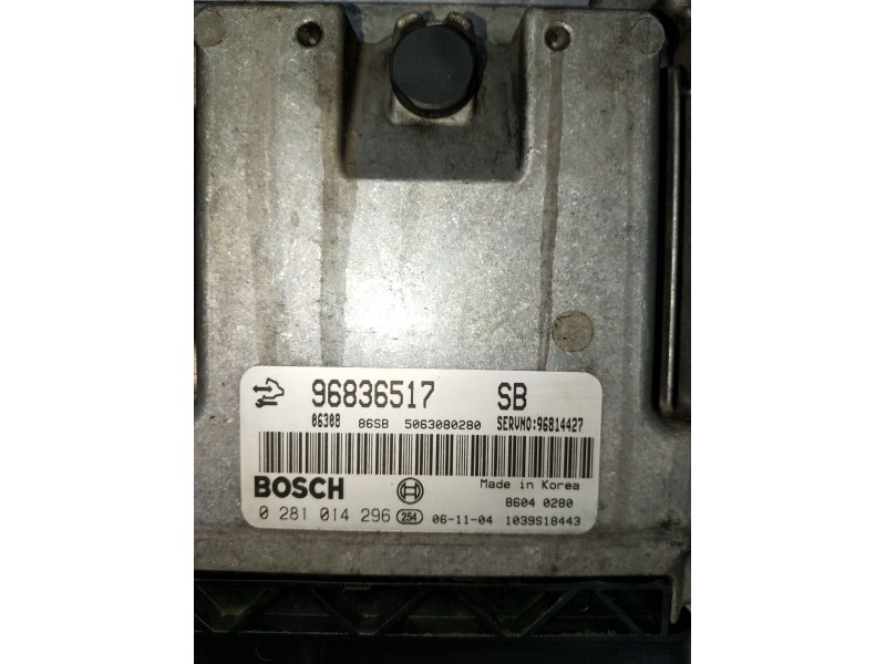 Recambio de centralita motor uce para chevrolet captiva (c100, c140) 2.0 d 4wd referencia OEM IAM 0281014296 96836517 1039S18443