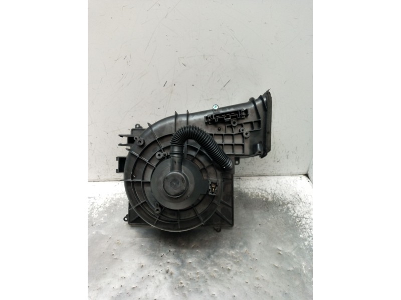 Recambio de motor calefaccion para nissan almera ii hatchback (n16) 2.2 di referencia OEM IAM   2000