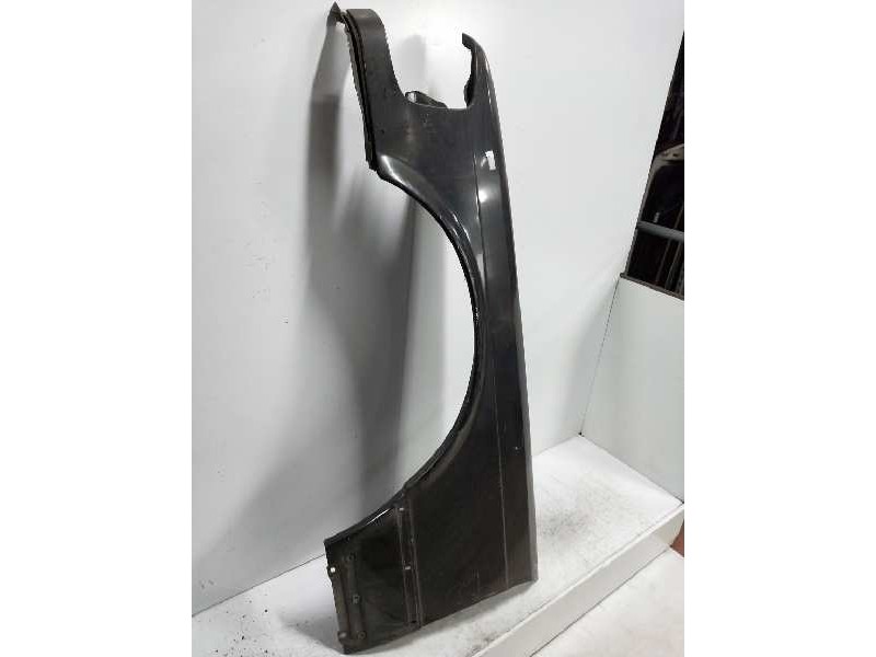 Recambio de aleta delantera izquierda para mercedes clase s (w126) berlina+coupe 5.6 v8 cat referencia OEM IAM   