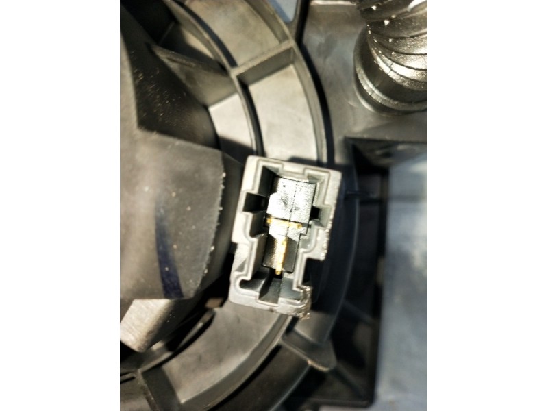 Recambio de motor calefaccion para nissan almera ii hatchback (n16) 2.2 di referencia OEM IAM   2000