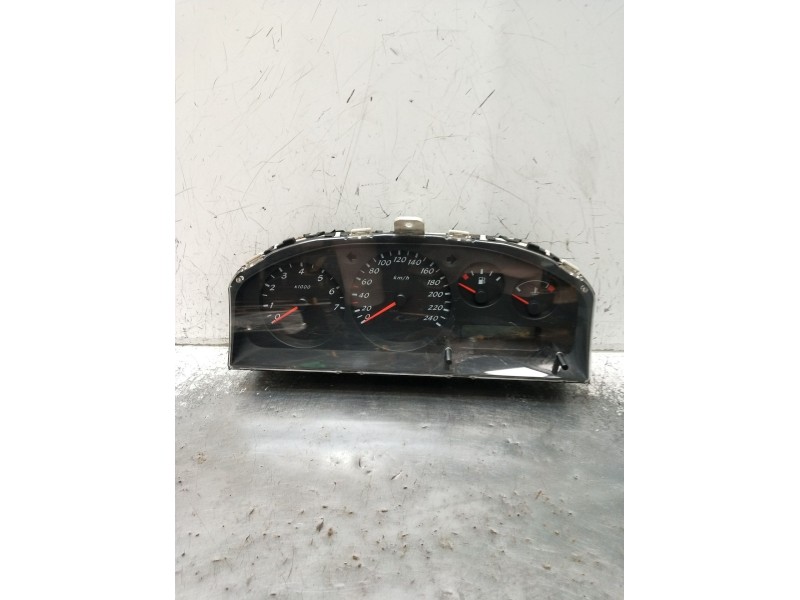 Recambio de cuadro instrumentos para nissan almera ii hatchback (n16) 2.2 di referencia OEM IAM BM606 2104925 2000