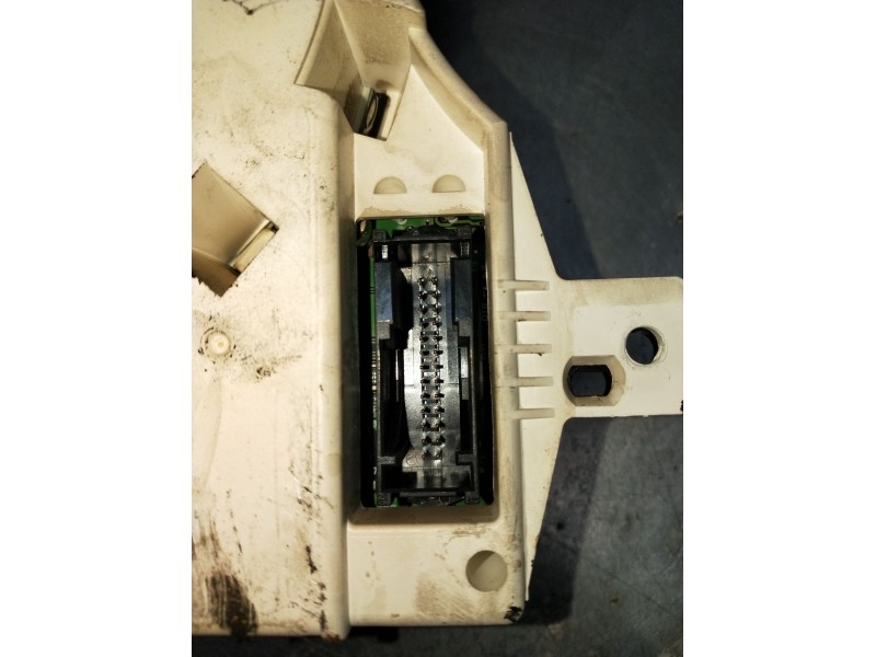 Recambio de cuadro instrumentos para mini mini (r50, r53) cooper referencia OEM IAM 621167379411  2001
