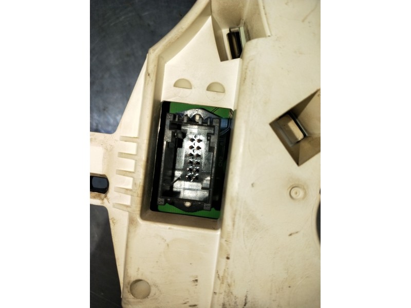 Recambio de cuadro instrumentos para mini mini (r50, r53) cooper referencia OEM IAM 621167379411  2001