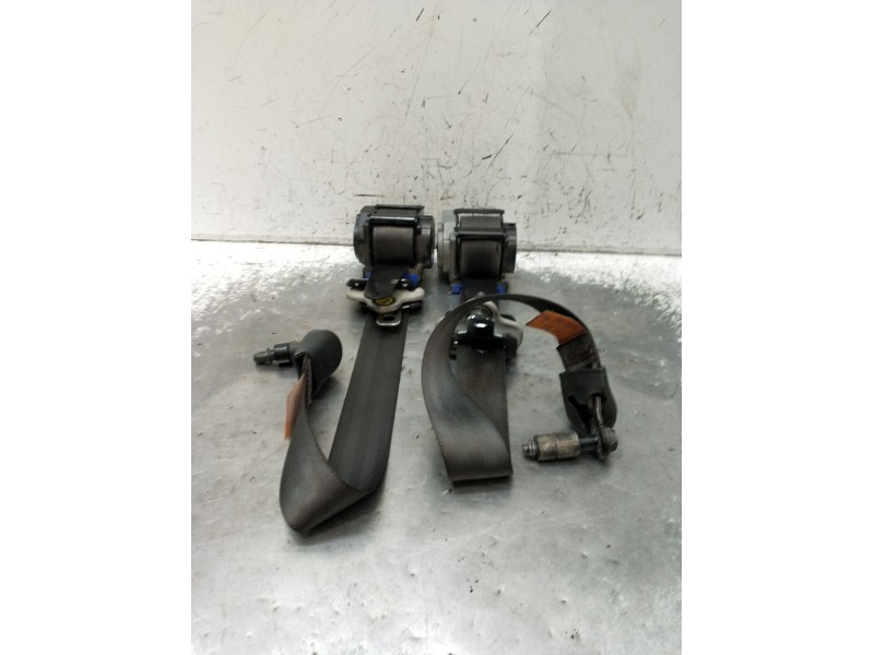 Recambio de juego cinturones delantero para chevrolet captiva (c100, c140) 2.0 d 4wd referencia OEM IAM  5P 2006