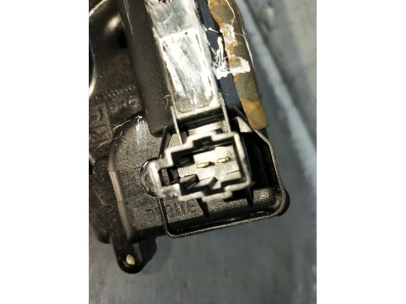 Recambio de motor elevalunas trasero derecho para renault megane i coach (da0/1_) 1.9 dti (da0n) referencia OEM IAM ZH00538490  