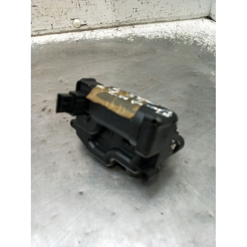 Recambio de motor elevalunas trasero izquierdo para renault megane i coach (da0/1_) 1.9 dti (da0n) referencia OEM IAM ZH00534420