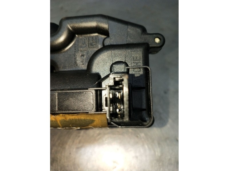 Recambio de motor elevalunas trasero izquierdo para renault megane i coach (da0/1_) 1.9 dti (da0n) referencia OEM IAM ZH00534420