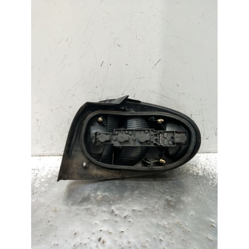 Recambio de piloto trasero izquierdo para renault megane i coach (da0/1_) 1.9 dti (da0n) referencia OEM IAM   