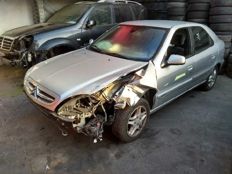 citroen xsara berlina del año 2002