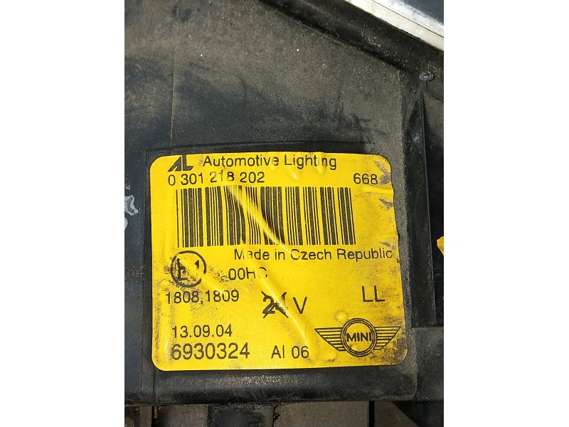 Recambio de faro derecho para mini mini (r50, r53) cooper referencia OEM IAM 0301218202 6930324 2001