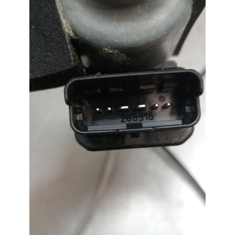 Recambio de elevalunas delantero izquierdo para renault megane ii sedán (lm0/1_) 1.6 referencia OEM IAM 1280004 400790C 