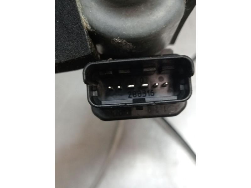 Recambio de elevalunas delantero izquierdo para renault megane ii sedán (lm0/1_) 1.6 referencia OEM IAM 1280004 400790C 