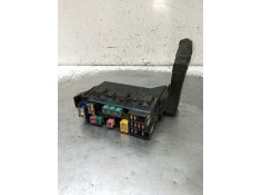Recambio de caja reles / fusibles para nissan almera ii hatchback (n16) 2.2 di referencia OEM IAM 71543266 24382 2000