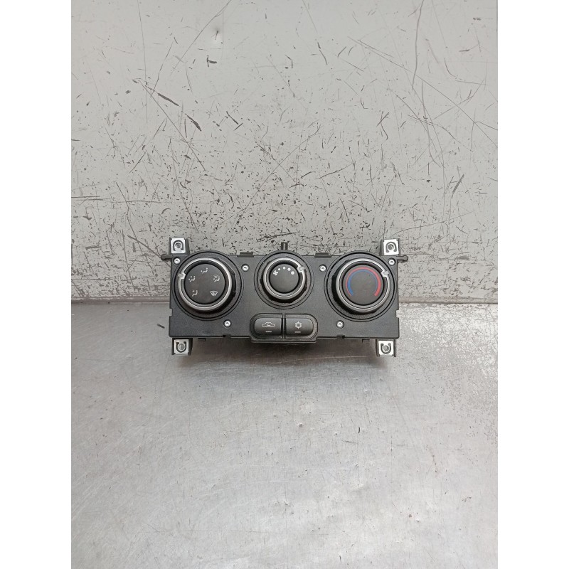 Recambio de mando calefaccion / aire acondicionado para tata indica vista 1.3 crdi referencia OEM IAM 287183400122 P8987003 5HB0