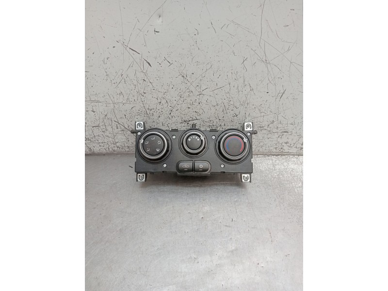 Recambio de mando calefaccion / aire acondicionado para tata indica vista 1.3 crdi referencia OEM IAM 287183400122 P8987003 5HB0