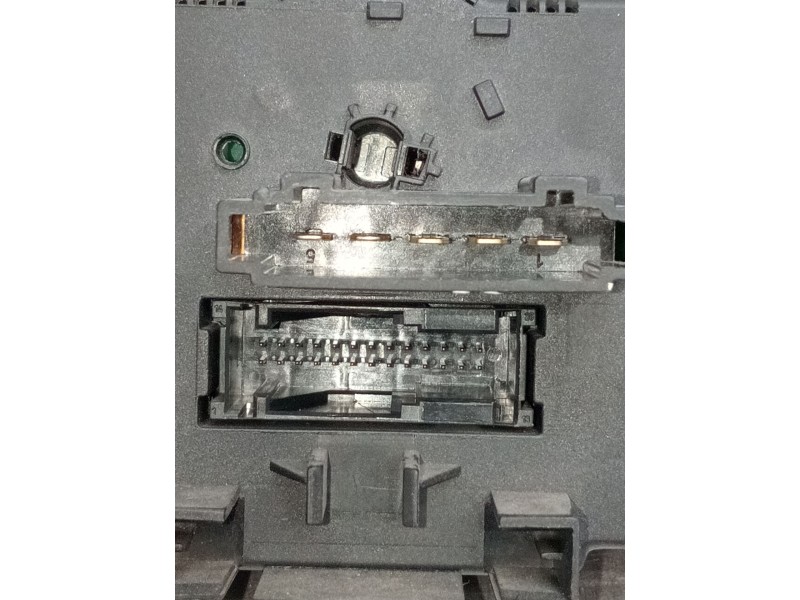 Recambio de mando calefaccion / aire acondicionado para tata indica vista 1.3 crdi referencia OEM IAM 287183400122 P8987003 5HB0