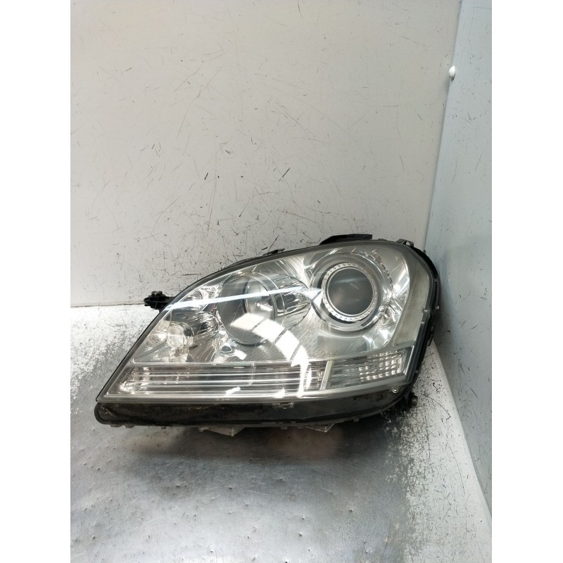 Recambio de faro izquierdo para mercedes-benz clase m (w164) ml 320 cdi 4-matic (164.122) referencia OEM IAM 5DV00829000 XENON 2