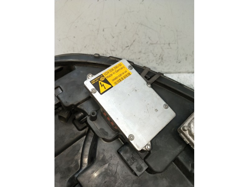 Recambio de faro derecho para mercedes-benz clase m (w164) ml 320 cdi 4-matic (164.122) referencia OEM IAM 5DV00829000 XENON 200