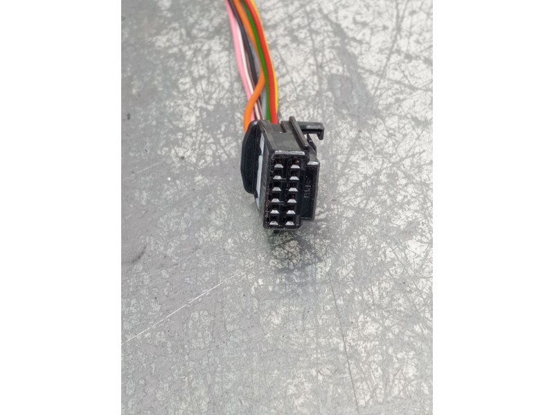 Recambio de retrovisor izquierdo para renault captur iii captur e-tech hybrid referencia OEM IAM  ELECTRICO 2025