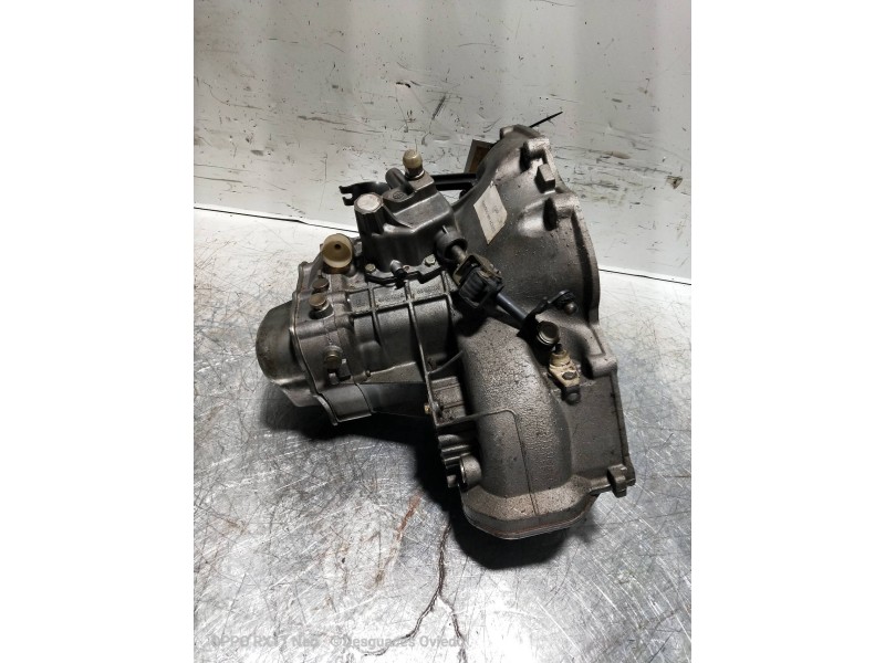 Recambio de caja cambios para opel corsa b 1.6 16v referencia OEM IAM F15C374 A13151 C374