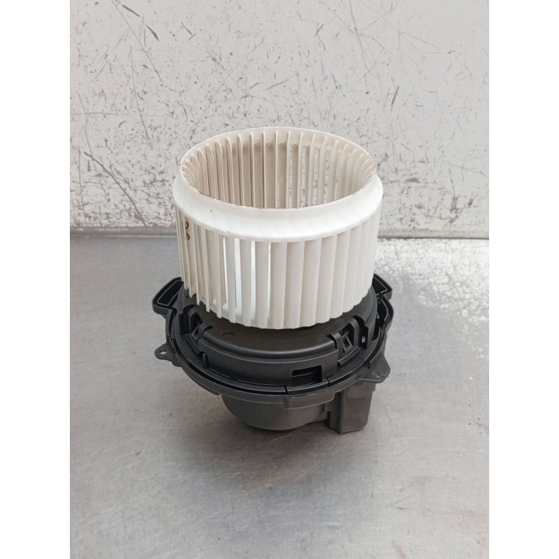 Recambio de motor calefaccion para renault captur iii captur e-tech hybrid referencia OEM IAM 596361194 8400EQ 2025