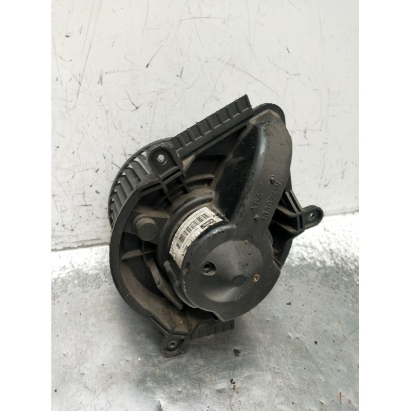 Recambio de motor calefaccion para opel movano a autobús (x70) 2.5 d (jd) referencia OEM IAM 138884M GMVX70CHX35 1998