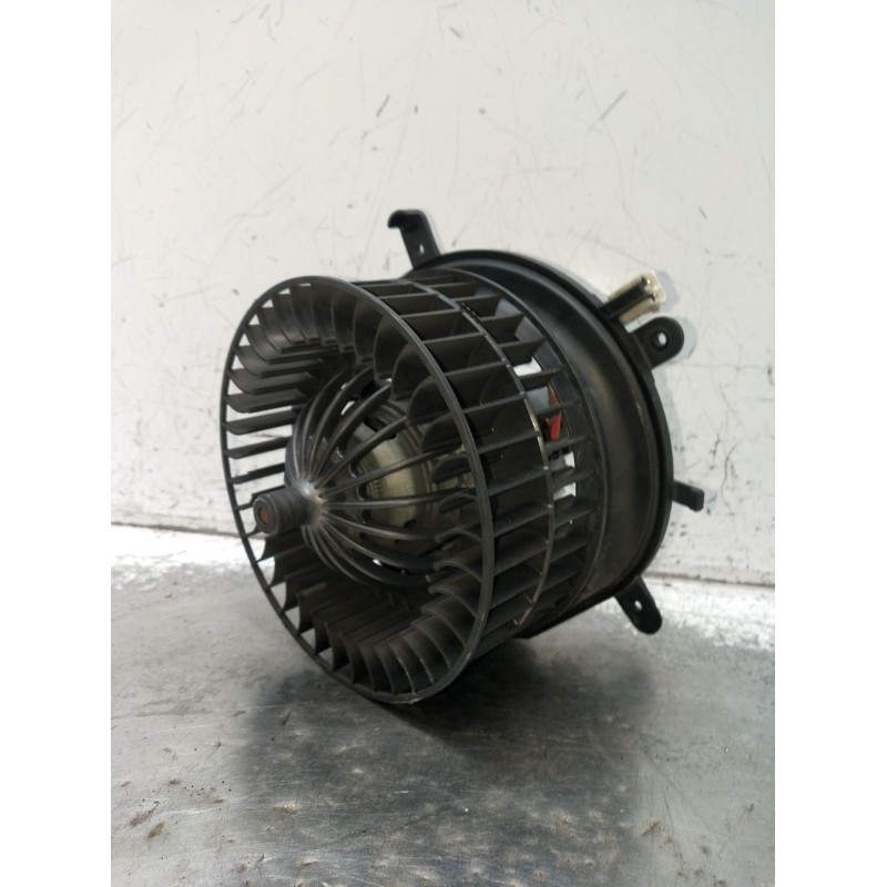 Recambio de motor calefaccion para mercedes-benz clase e t-model (s210) e 320 t cdi (210.226) referencia OEM IAM A2108211551 914