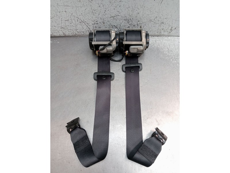 Recambio de juego cinturones trasero para renault captur iii captur e-tech hybrid referencia OEM IAM   