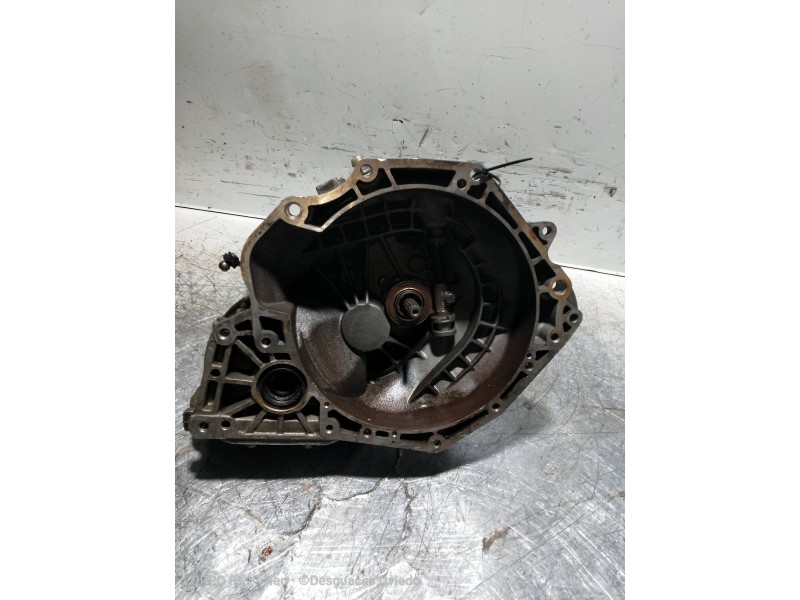 Recambio de caja cambios para opel corsa b 1.6 16v referencia OEM IAM F15C374 A13151 C374