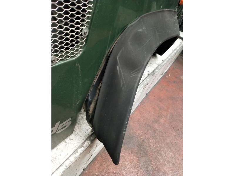 Recambio de aleta delantera derecha para land rover defender station wagon (l316, l315) 2.5 td5 4x4 (l316) referencia OEM IAM  V