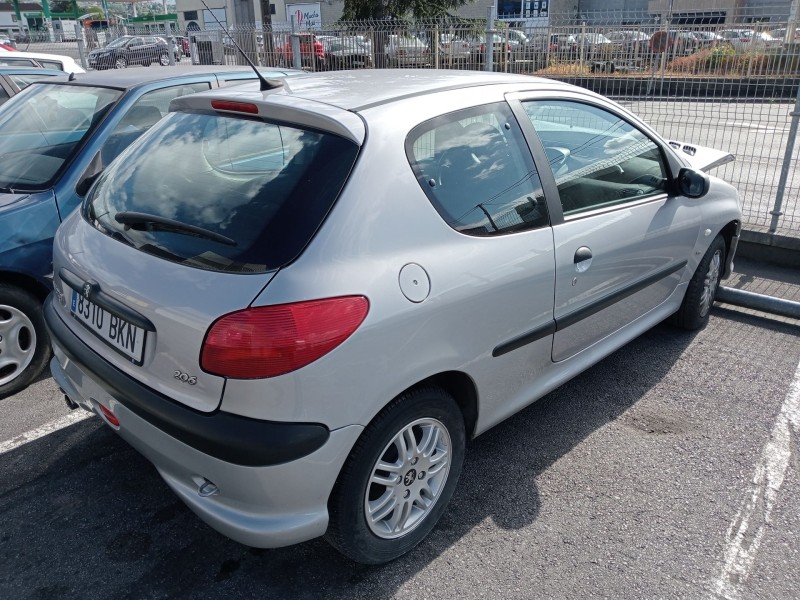 peugeot 206 hatchback (2a/c) del año 2001