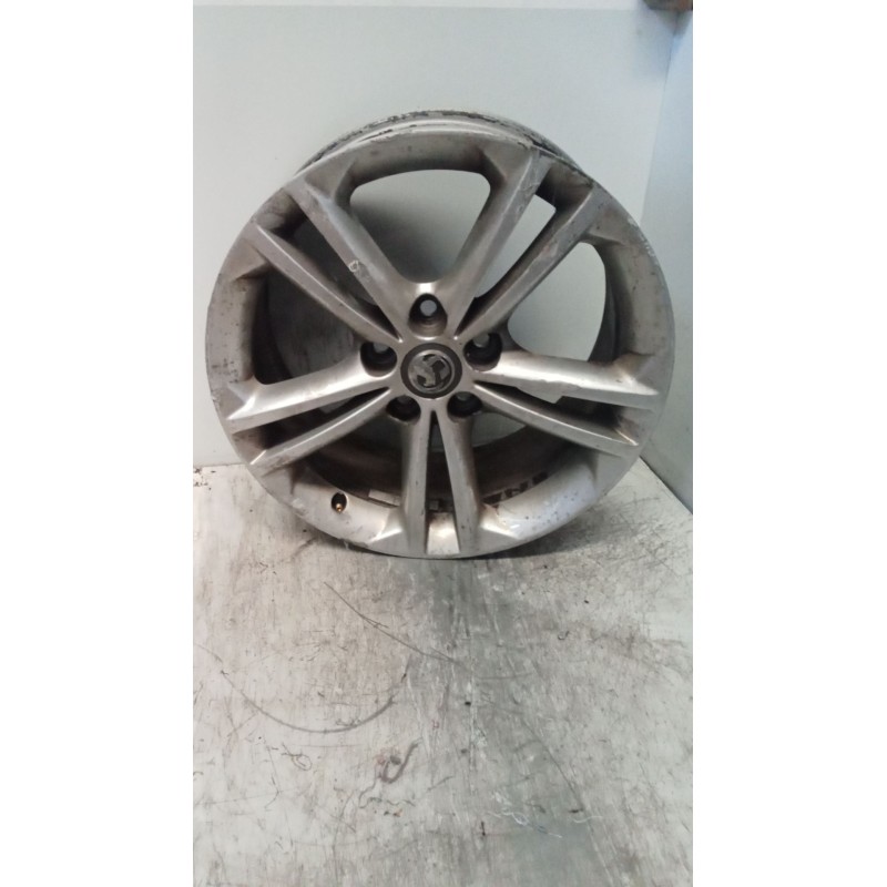 Recambio de juego llantas para opel insignia a sports tourer (g09) 2.0 biturbo cdti 4x4 (35) referencia OEM IAM 7.5J18 000158187