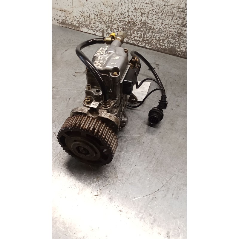Recambio de bomba inyeccion para renault megane i coach (da0/1_) 1.9 dti (da0n) referencia OEM IAM 0460414988 7700110395 BOSCH